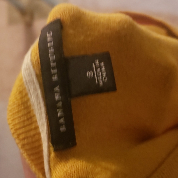 Banana Republic s zipper scoopneck elbow patches - Picture 7 of 9